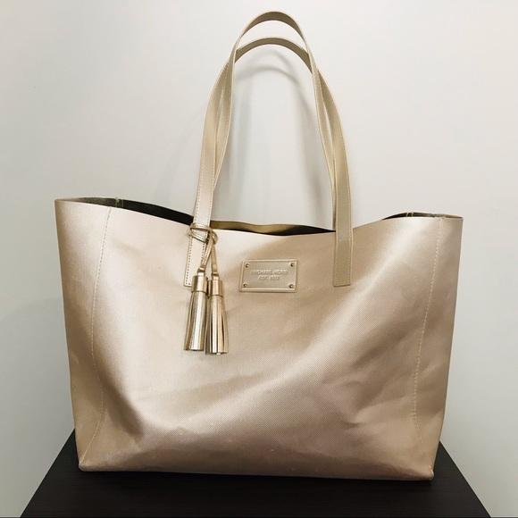 ✨AUTHENTIC Gold Sparkling MICHAEL KORS Tote Bag✨ - Picture 1 of 5